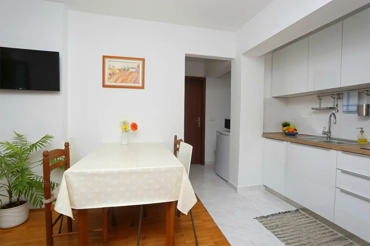Lemechi Casa Belfior Apartments Rabac 0*,